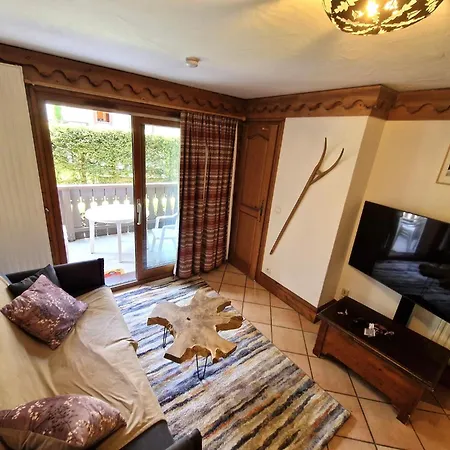 Apartment La Ginabelle Vue Montblanc 4 Personnes *